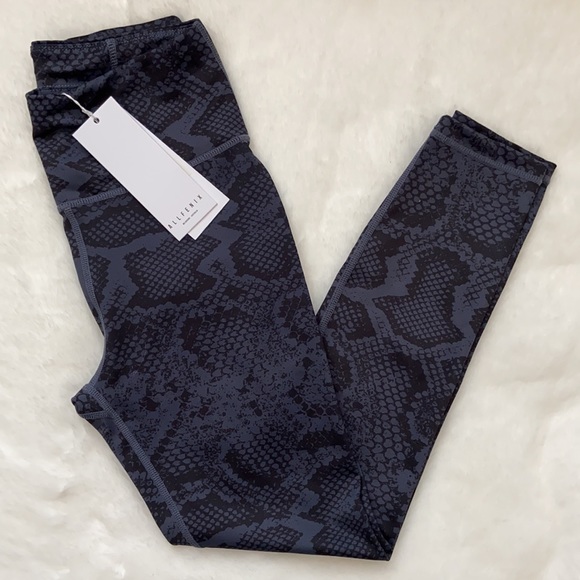 New All Fenix Anthropologie Navy Snake Leggings - Picture 2 of 9